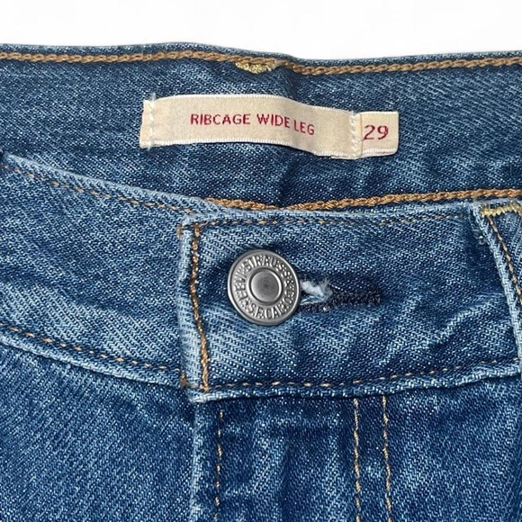 Levi's Ribcage Wide Leg - Picture 8 of 11